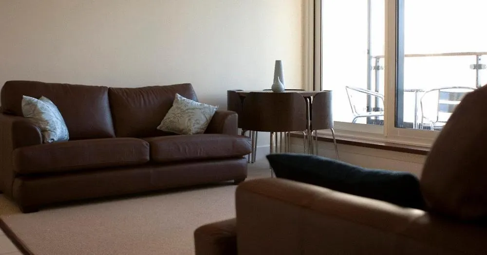 Bayview Apartments Sports Village Cardiff Free Parking & Free Wi Fi 0*,  Великобритания